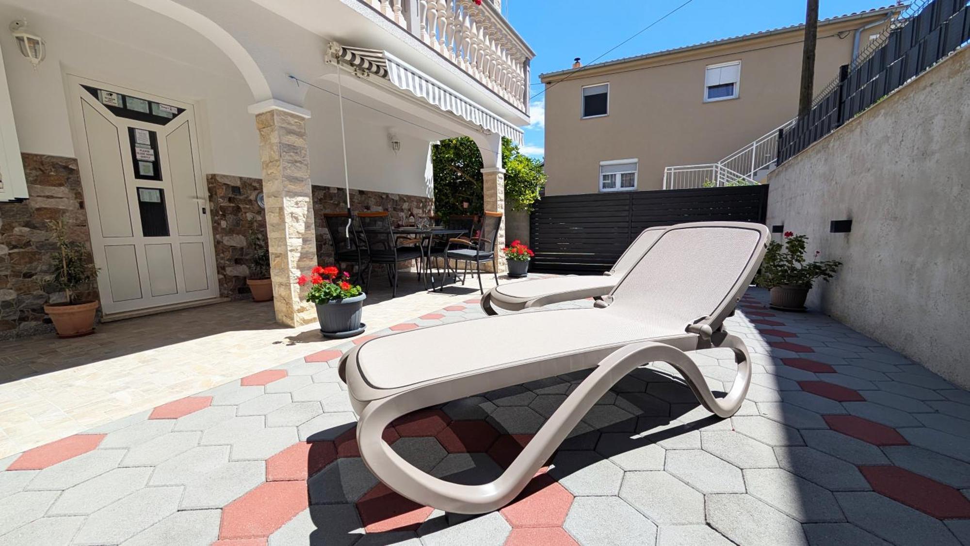 Modern 3Br Apartments In Zadar With Balcony Or Terrace, Free Parking & Ac Номер фото